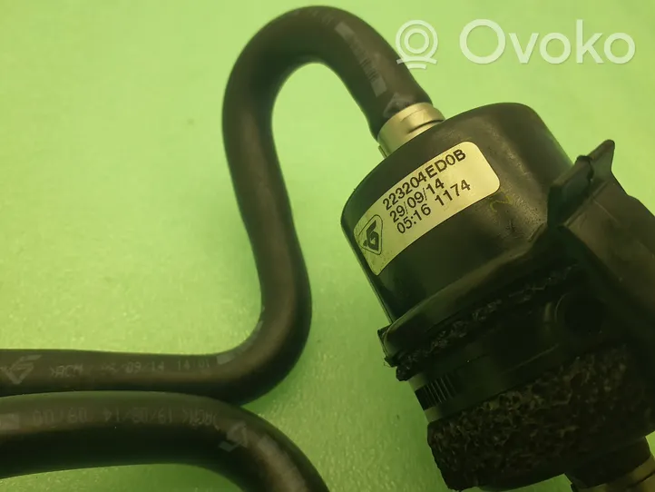 Nissan Pulsar Vacuum valve 223204ED0B