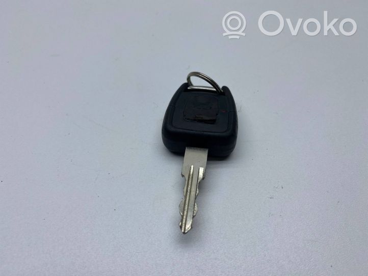 Opel Vectra B Ignition key/card 