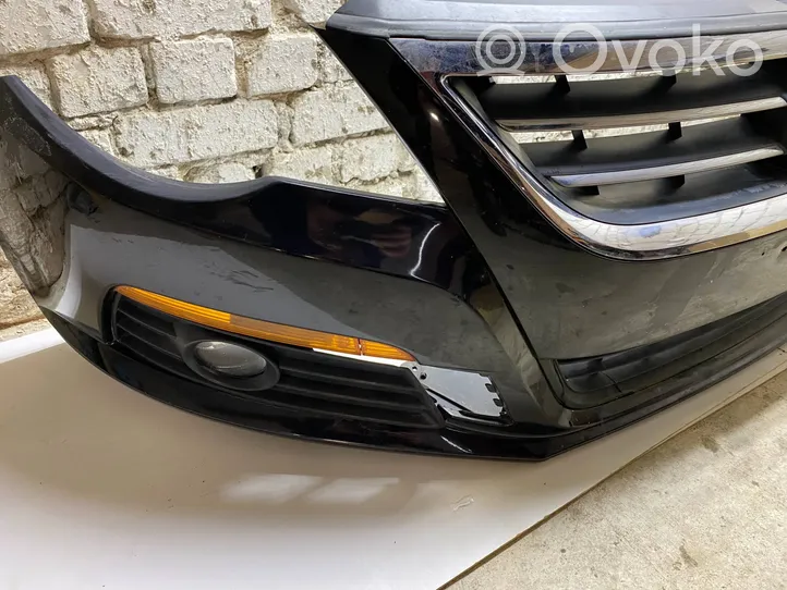 Volkswagen PASSAT CC Front bumper 