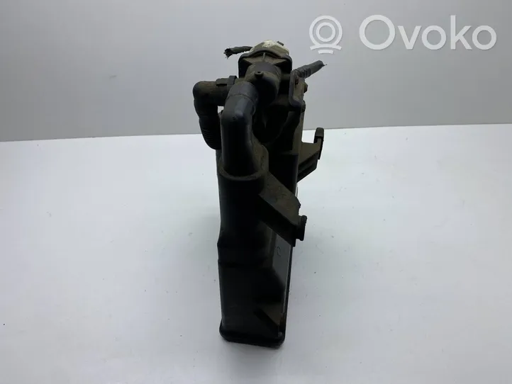 BMW 7 F01 F02 F03 F04 Serbatoio a carbone attivo per il recupero vapori carburante 7185155