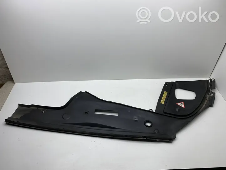 BMW 7 F01 F02 F03 F04 Rivestimento della modanatura della chiusura del vano motore/cofano 7019802