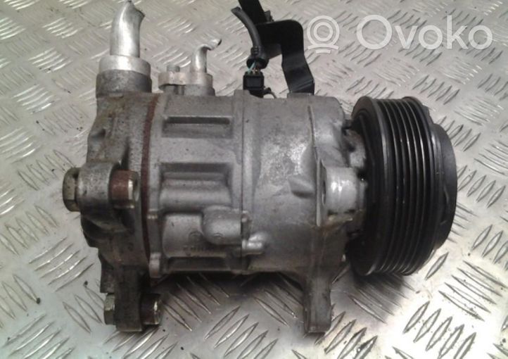 BMW 5 F10 F11 Compressore aria condizionata (A/C) (pompa) 6SBU14A