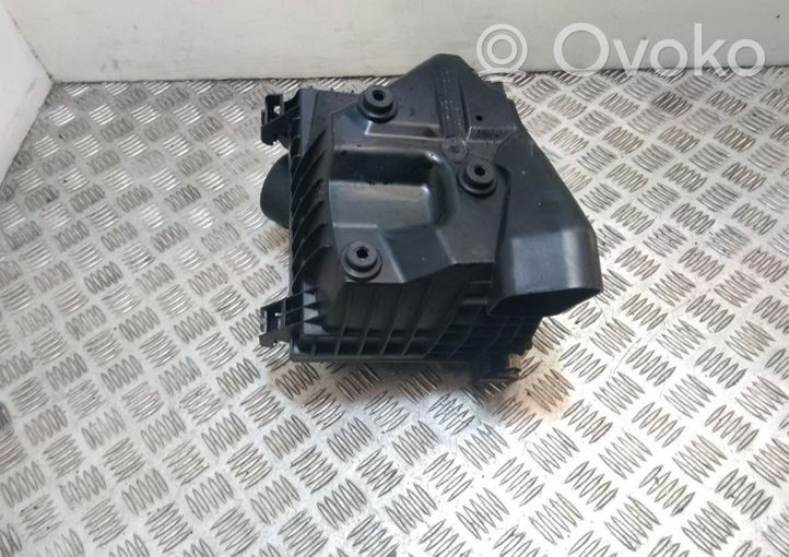 Toyota Avensis T270 Boîtier de filtre à air 3465454