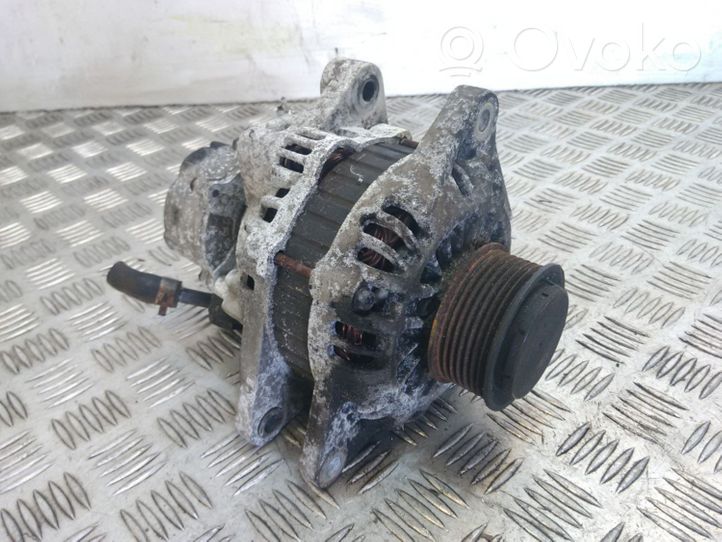 KIA Sorento Generator/alternator 373004A112