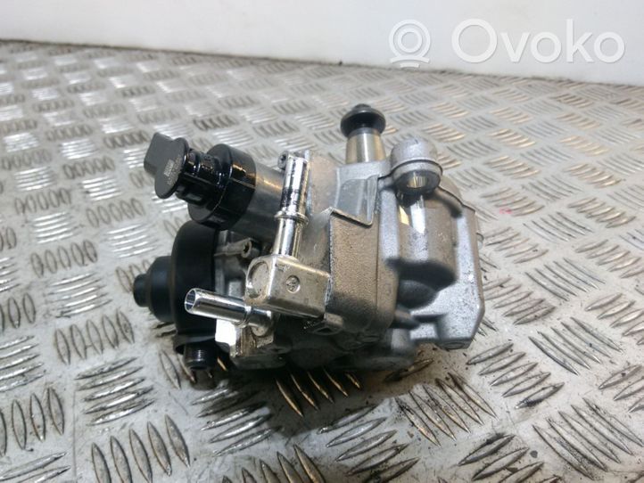 BMW 4 F32 F33 Fuel injection high pressure pump 8511626