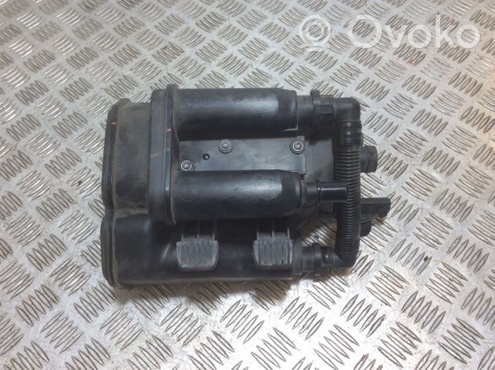 BMW X4 F26 Vacuum air tank 7216548