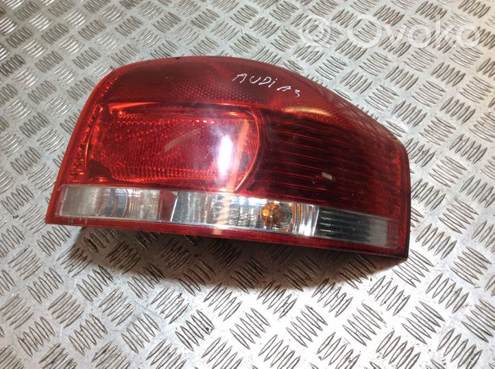 Audi A3 S3 A3 Sportback 8P Luci posteriori 8P0945096A