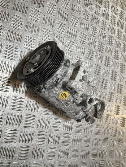 Audi Q2 - Ilmastointilaitteen kompressorin pumppu (A/C) 5Q0816803D