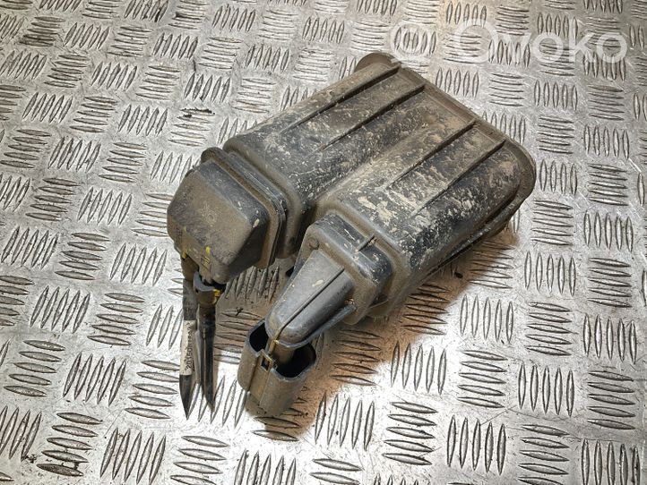 Opel Mokka Vacuum air tank 95133591