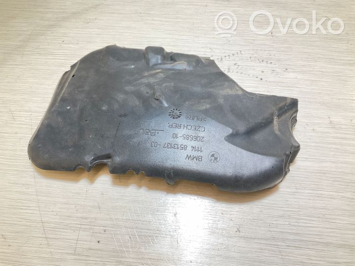 BMW 5 F10 F11 Altra parte del vano motore 8513137