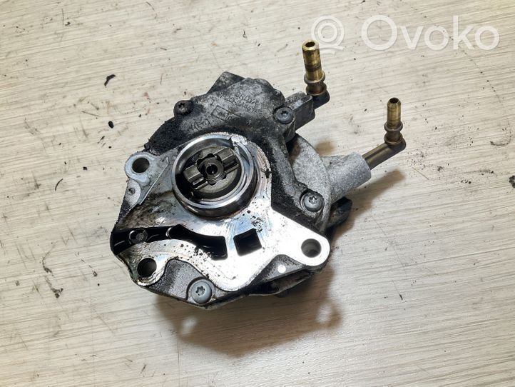 Land Rover Discovery 4 - LR4 Alipainepumppu 9H2Q2A451