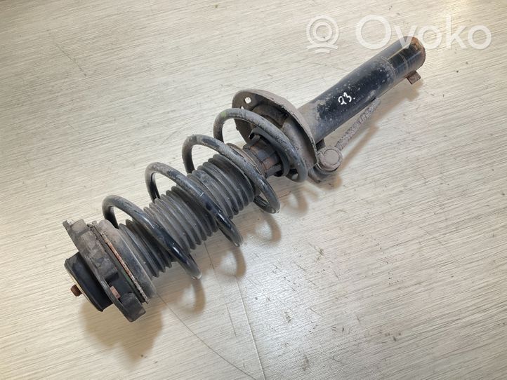 Audi Q3 8U Front shock absorber/damper 5N0413031AE