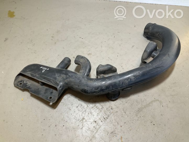 Nissan Qashqai+2 Parte del condotto di aspirazione dell'aria 1024734S01