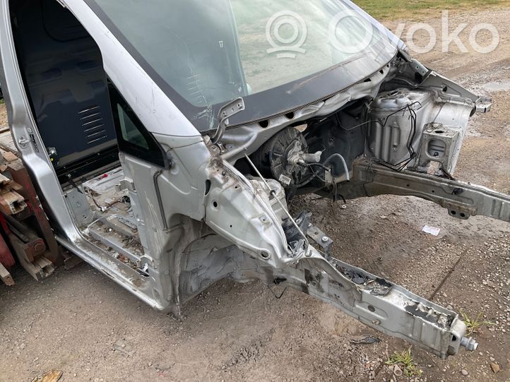 Mercedes vito body parts deals