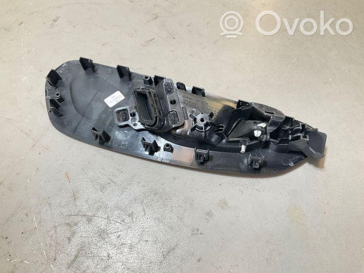 Mercedes-Benz Vito Viano W447 Maniglia interna per portiera anteriore A4477277271