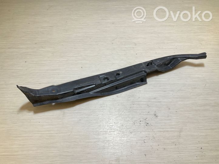 Suzuki Swift Rivestimento dell’estremità del parafango 7235263J0