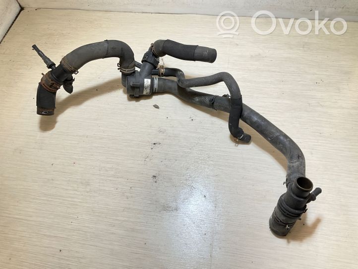 Land Rover Discovery 4 - LR4 Termostat / Obudowa termostatu AH228575AA