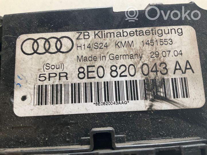 Audi A4 S4 B6 8E 8H Panel klimatyzacji 8E0820043AA