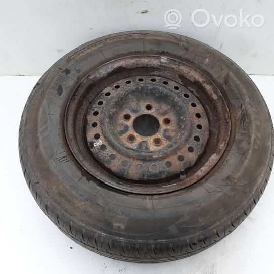 Chrysler Voyager R15 steel rim 20570R15