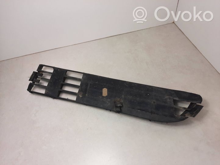 Audi A6 S6 C6 4F Mascherina inferiore del paraurti anteriore 4A0807346A