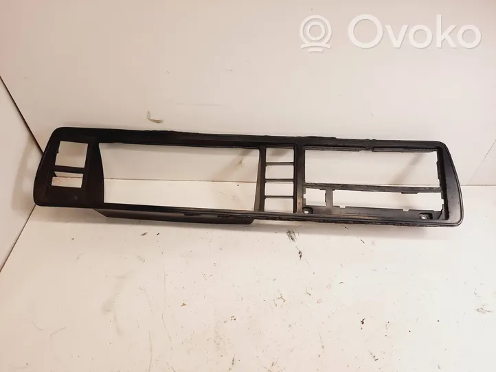 Volkswagen Golf I Cornice cruscotto 161867241