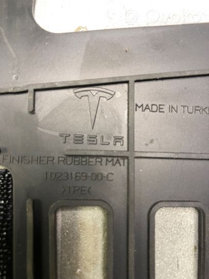 Tesla Model S Altra parte interiore 102316900C