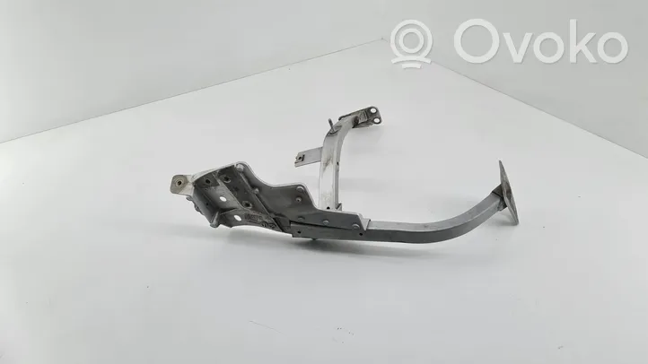 Audi A8 S8 D4 4H Supporto di montaggio del parafango 4H0821233