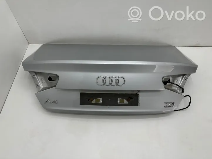 Audi A8 S8 D4 4H Tylna klapa bagażnika 