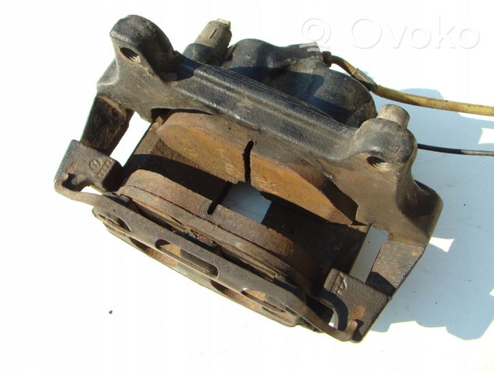 Audi RS4 Pinza del freno anteriore 4D0615123B