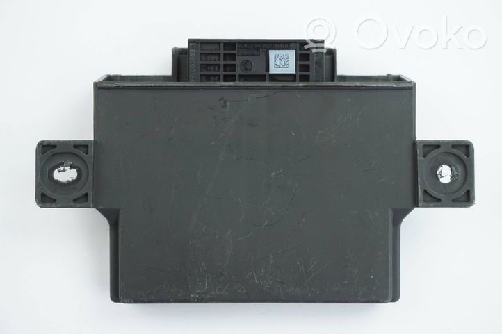 Audi A4 S4 B9 Moduł sterowania Gateway 4M1907468D