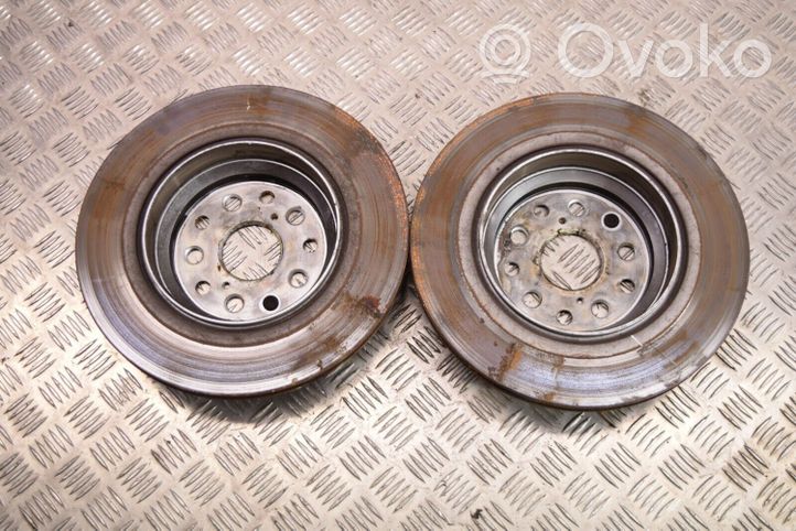 Lexus LS 460 - 600H Rear brake disc 