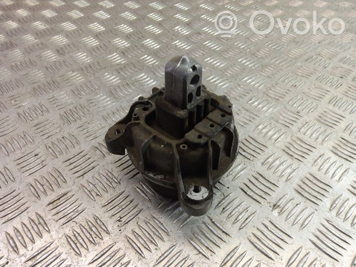 BMW 5 F10 F11 Supporto di montaggio del motore 6785601