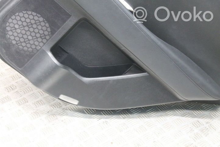 Lexus RX 330 - 350 - 400H Takaoven verhoilu 