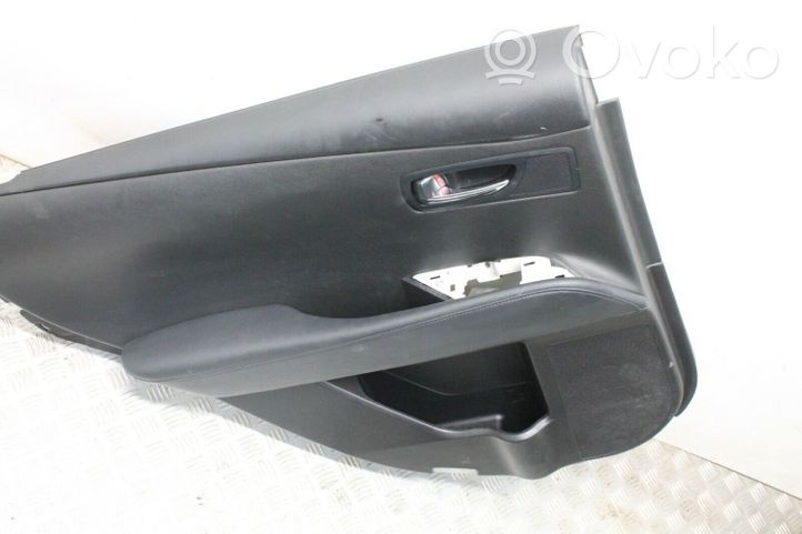 Lexus RX 330 - 350 - 400H Takaoven verhoilu 