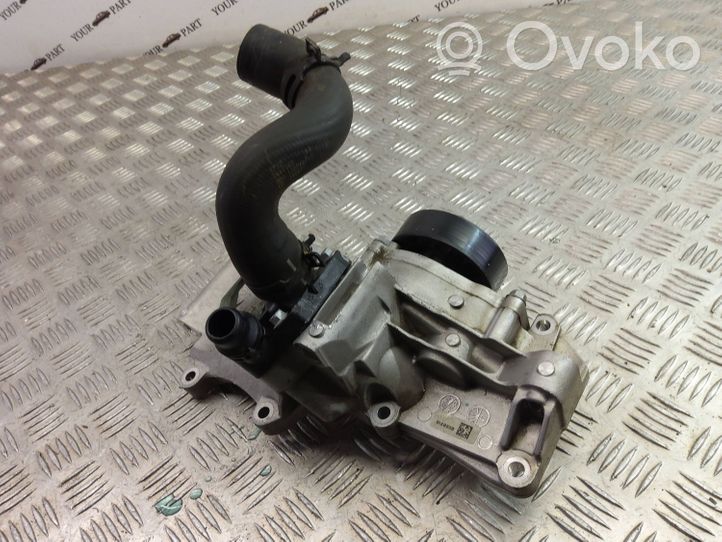 BMW X1 F48 F49 Puleggia pompa dell’acqua 8601366