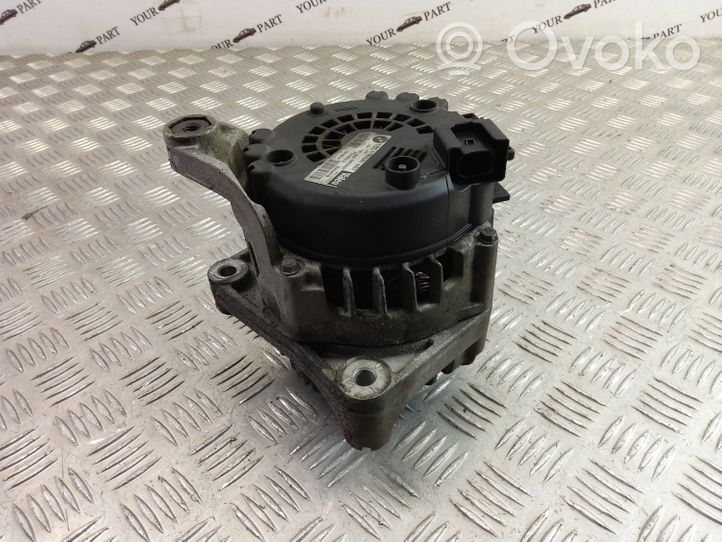 BMW 1 E81 E87 Alternator 7802261