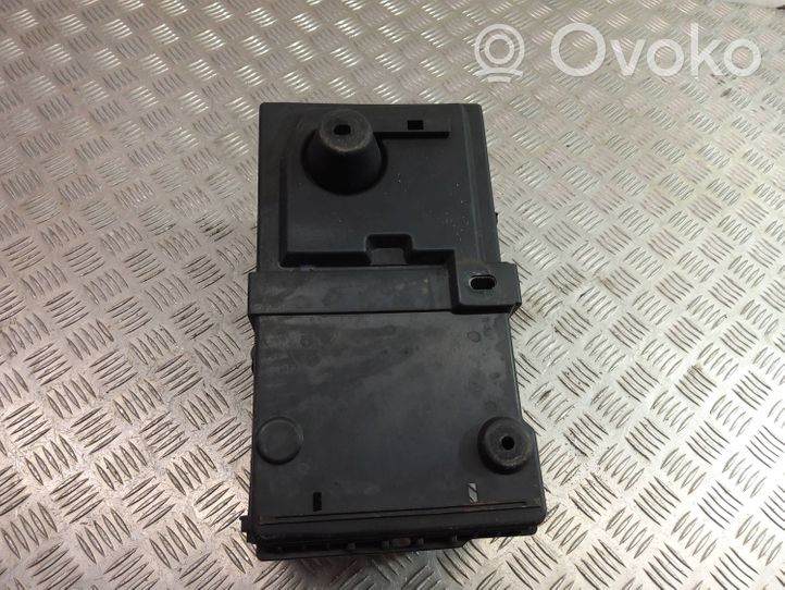 Ford C-MAX II Vassoio scatola della batteria AM5110723D