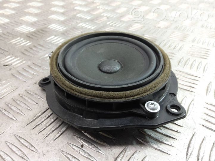 BMW X1 F48 F49 Altoparlante portiera anteriore 9274700