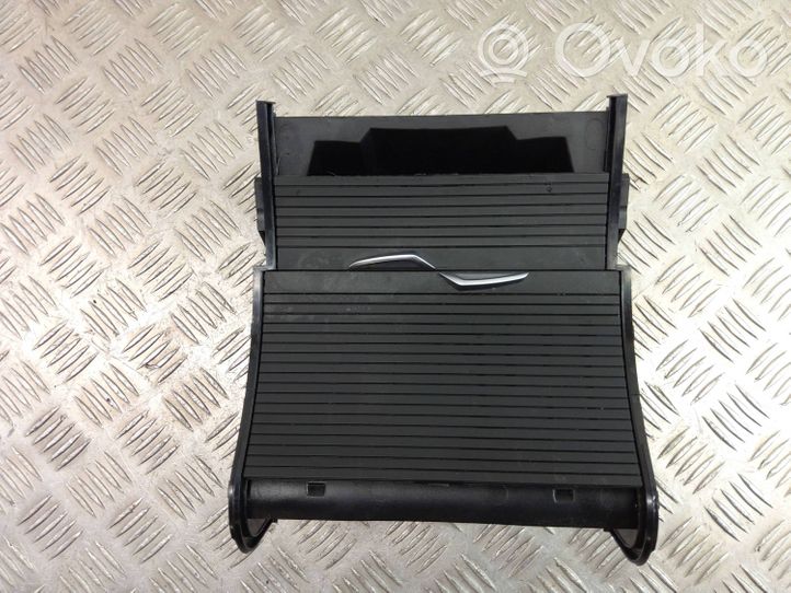 BMW X2 F39 Cup holder front 9299529