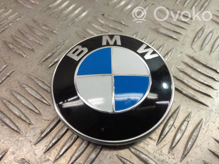 BMW X2 F39 Emblemat / Znaczek 8132375