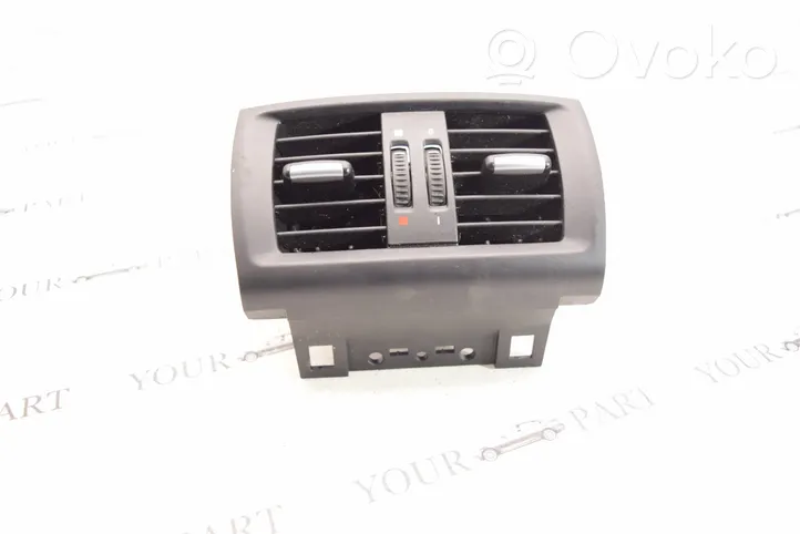 BMW X3 F25 Griglia di ventilazione posteriore 9200888