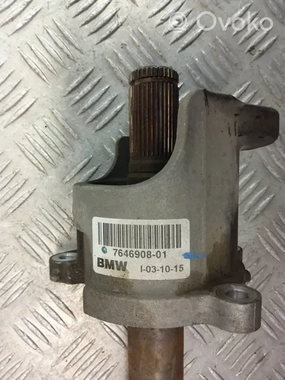 BMW X1 F48 F49 Kardaaniakselin tuki keskilaakeri 7646908