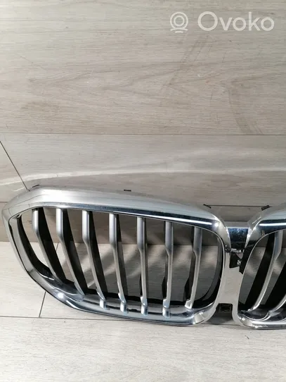 BMW X5 G05 Etusäleikkö 7454888