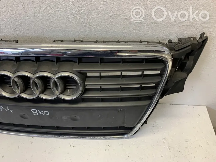 Audi A4 S4 B8 8K Griglia superiore del radiatore paraurti anteriore 