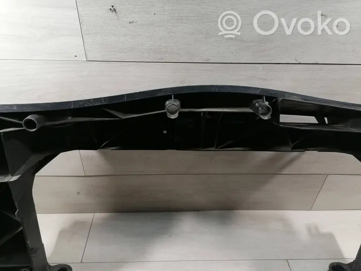 Mercedes-Benz Sprinter W907 W910 Rivestimento della modanatura della chiusura del vano motore/cofano A9108800301