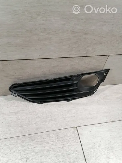 BMW 2 F22 F23 Grille inférieure de pare-chocs avant 51117293841