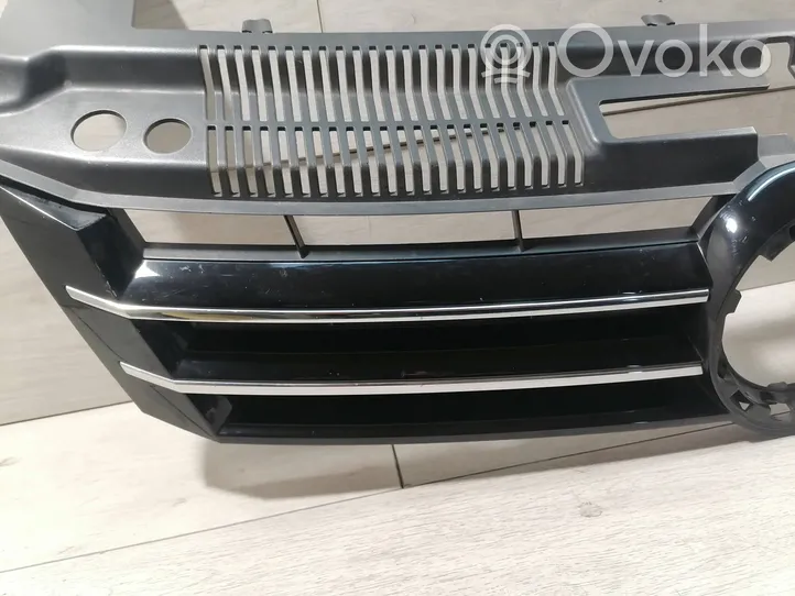 Volkswagen Sharan Atrapa chłodnicy / Grill 7N0853653B