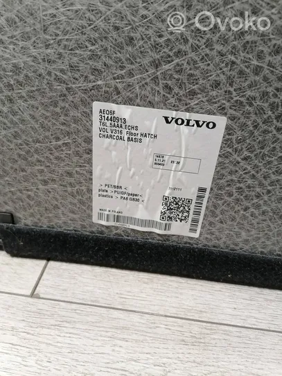 Volvo XC40 Wykładzina podłogowa bagażnika 31440913