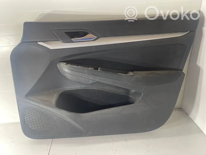 Volkswagen Golf VIII Rivestimento del pannello della portiera anteriore 5H1867012