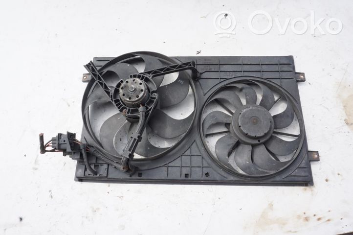 Volkswagen Golf VIII Ventilatore di raffreddamento elettrico del radiatore 